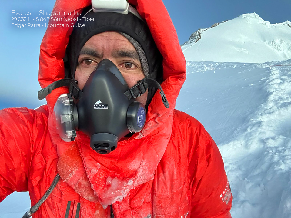 Edgar-parra-profesional-guides-Ecuador-Everest-Chimborazo